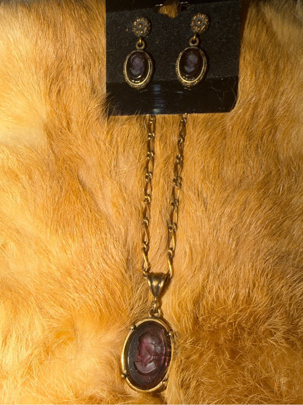 Gold-Tone Cameo Pendant Necklace with Purple Stone Accent
